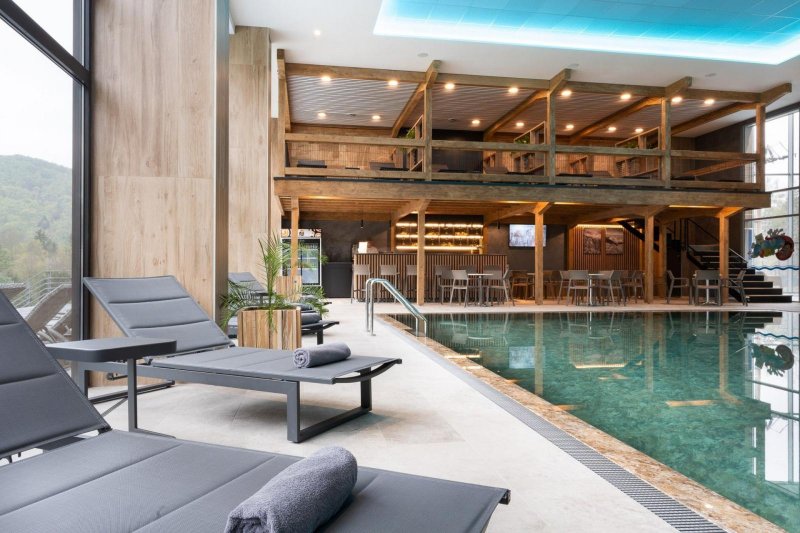 Vnútorný bazén v Hoteli Sitno - Trinity Hotels.sk 