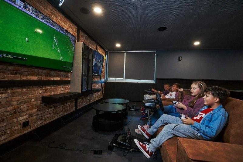 Zábava v herni GameZone - Trinity Hotels.sk 