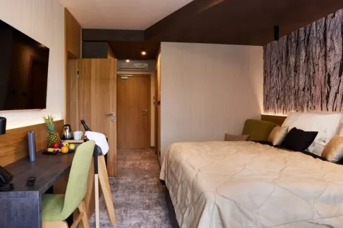 Štýlovo zariadená Rodinná izba v Hoteli Sitno - Trinity Hotels.sk 